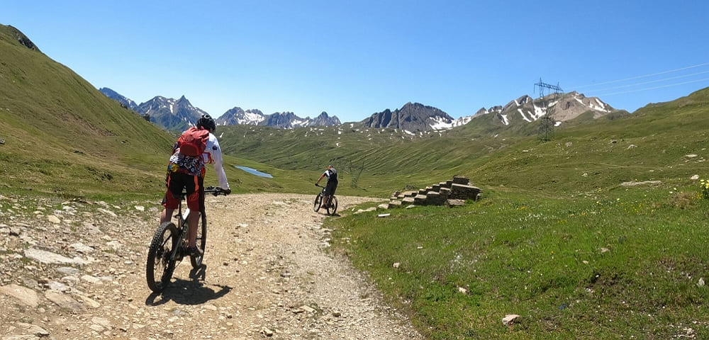 Ebike Tour to Val Formazza, Cannobio and Lago Maggiore with Follow Me Adventures