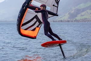 Follow Me Adventures Sup Efoil Ebike : Wing Foil lift in Cannobio and Lago Maggiore Lakeview